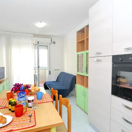 Cristoforo Colombo Apartman *